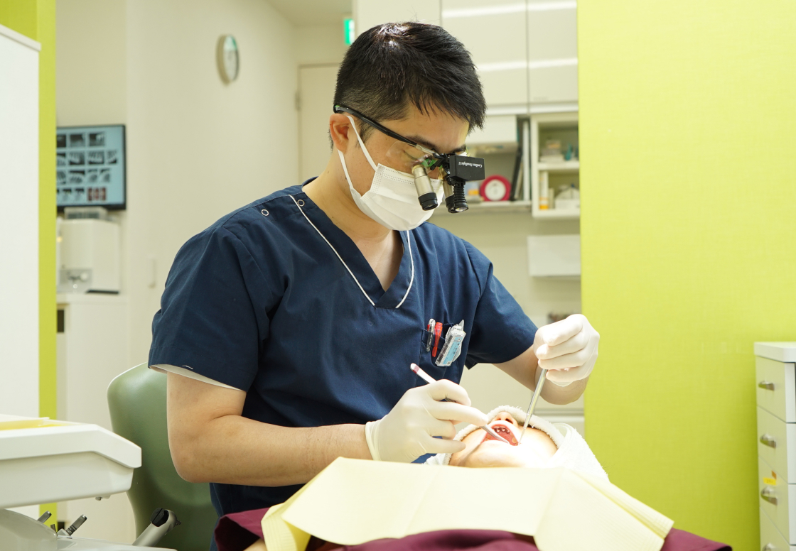 見てわかる安心の説明と、精密な治療